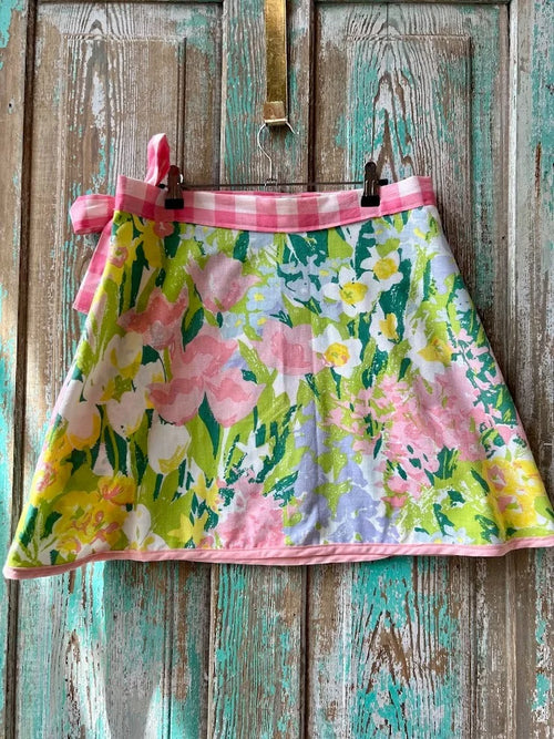 Upcycled "April Showers" Vintage Floral Coverlet Wrap Skirt: Women's Medium