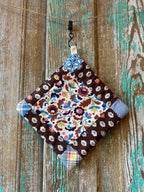 Upcycled Quilt Pot Holder: S1