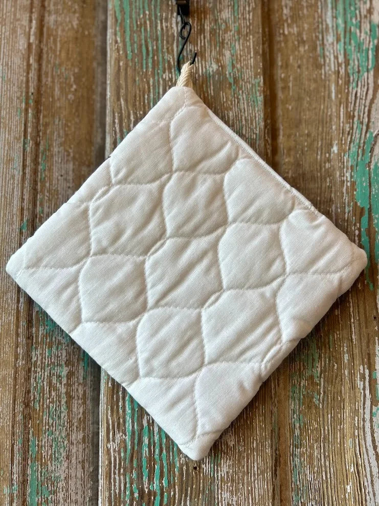 Upcycled Quilt Pot Holder: S1