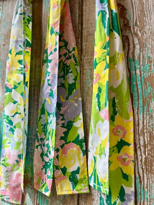 Upcycled "April Showers" Vintage Floral Coverlet Head Scarf