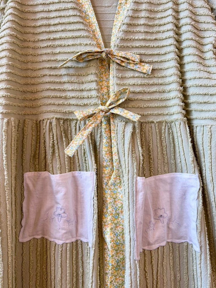 Upcycled "Fields of Green" Vintage Chenille Duster with Doily Pockets and Tie-Front: Women's Small