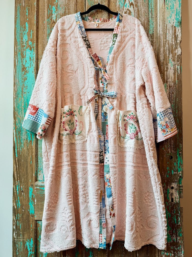 Upcycled "Pink Patch" Vintage Chenille Duster with Doily Pockets and Tie-Front: Women's Large