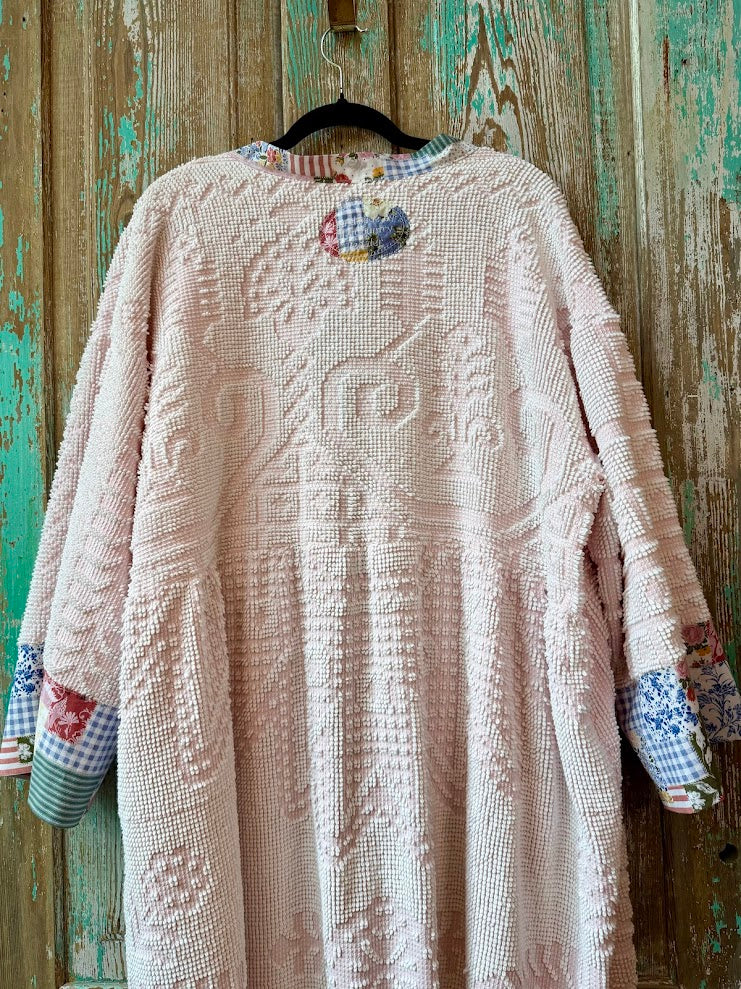 Upcycled "Pink Patch" Vintage Chenille Duster with Doily Pockets and Tie-Front: Women's Large