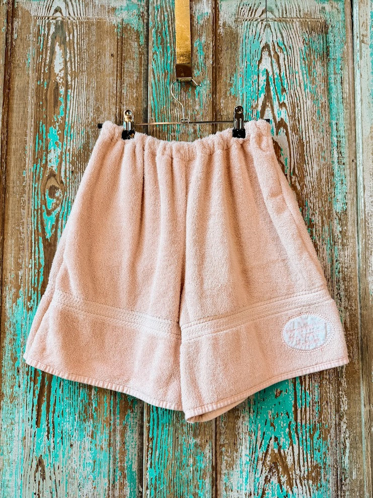 Upcycled Vintage Dusty Pink Towel Shorts with Floral Pocket: Women's Small
