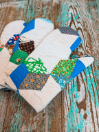 Upcycled Quilt Oven Mitt: "Tumbling Blocks"