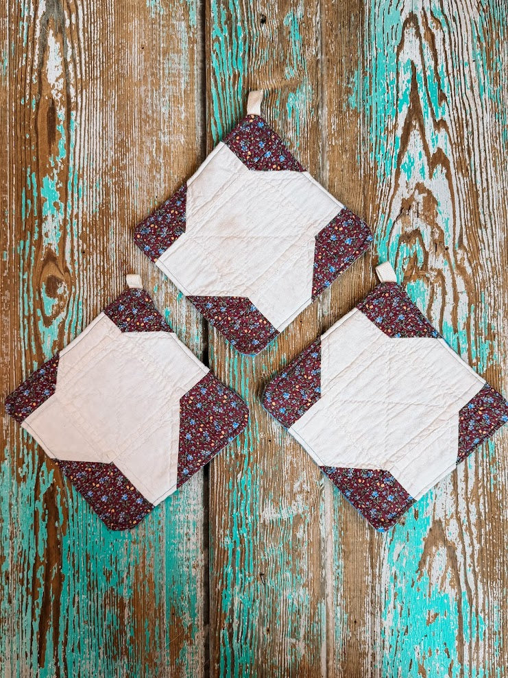 Upcycled Quilt Pot Holder: Red Friendship Star
