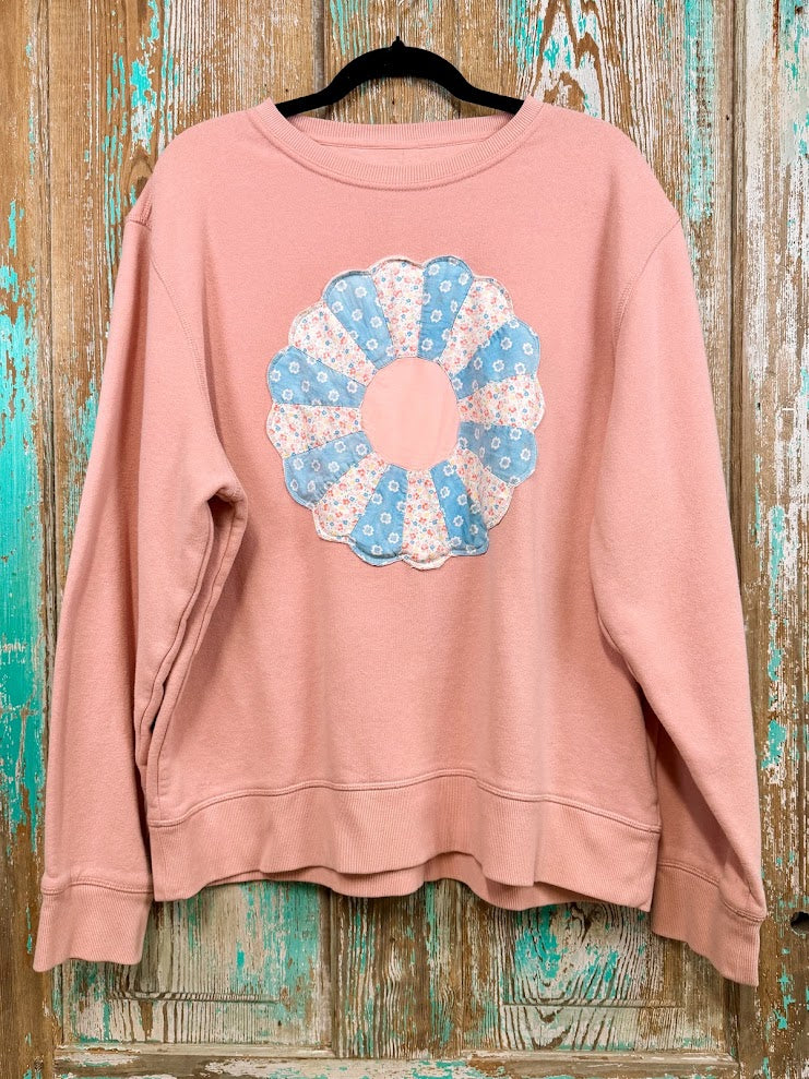 Upcycled Vintage Dresden Quilt Applique Sweatshirt- Light Pink: Women's XL