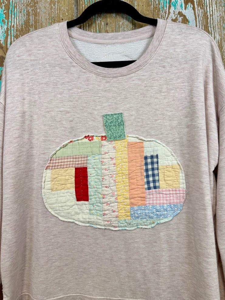 Upcycled Vintage Pumpkin Quilt Sweatshirt: Women's Large