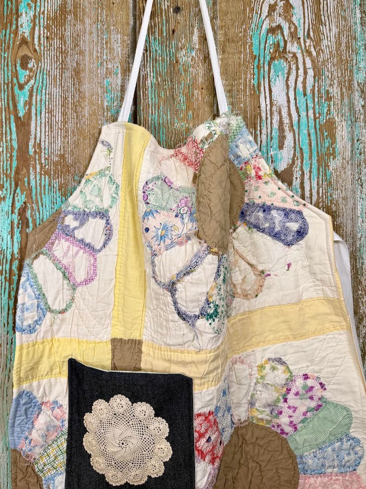 Upcycled Vintage Dresden Quilt Apron: Adult Full