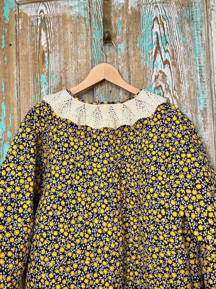 Upcycled Vintage Floral Quilt Coat with Vintage Doily Pocket and Crochet Collar: Unisex Large