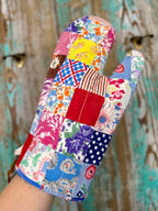 Upcycled Quilt Oven Mitt: Patchwork P4