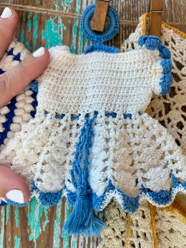 Set of 4 Vintage Crocheted Linens: Apron, Pot Holder, and Decor