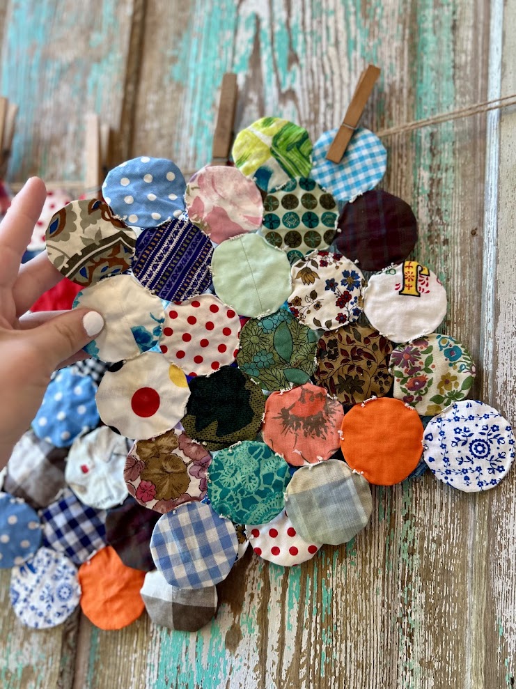 Set of 6 Vintage Yoyo Quilt Squares