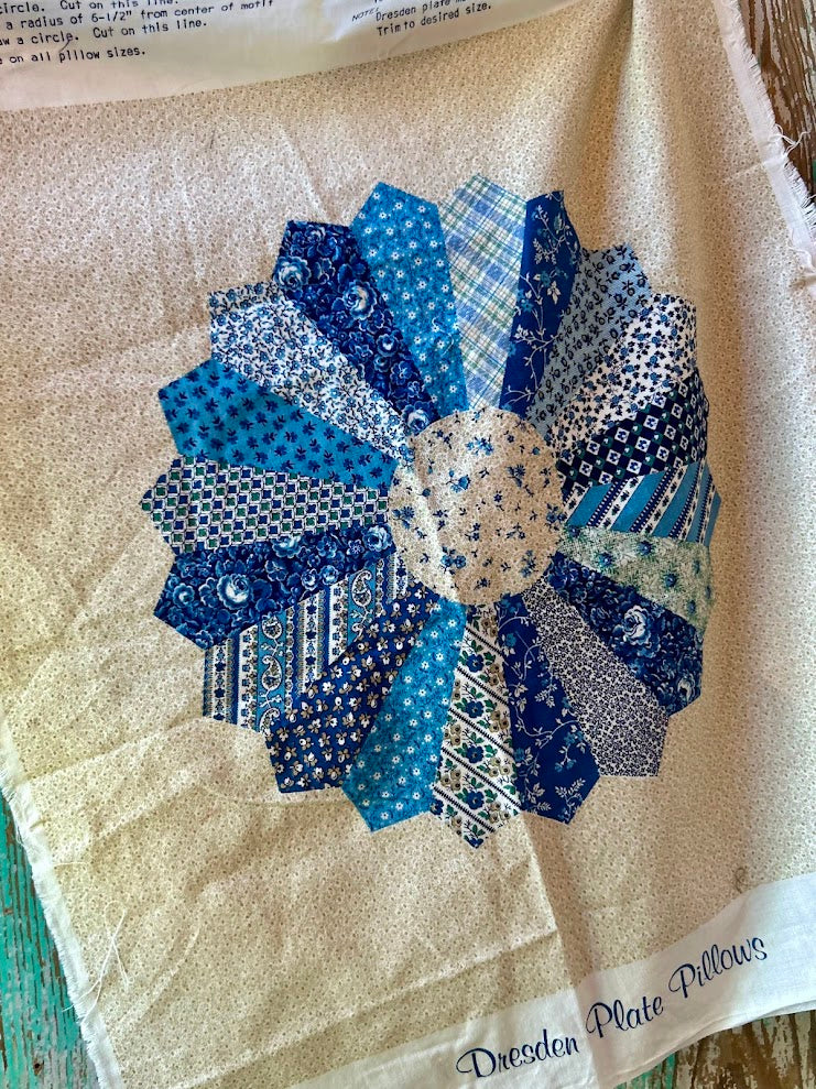 Set of 5 Vintage Quilt Squares and Linens