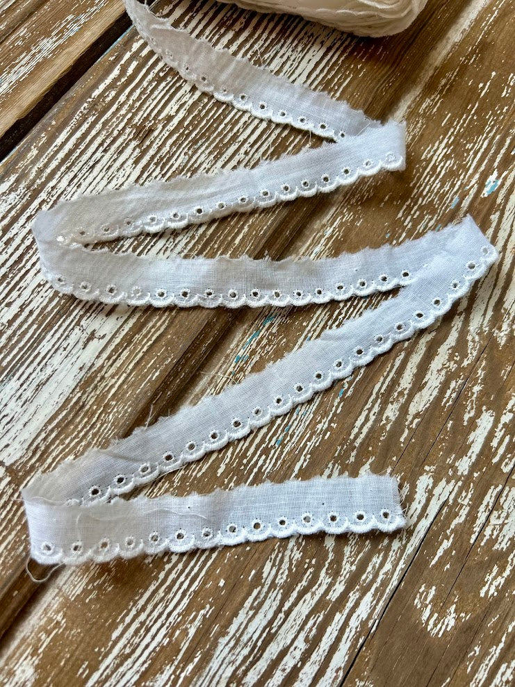 Vintage Thin White Decorative Trimming: 10.25 Yards