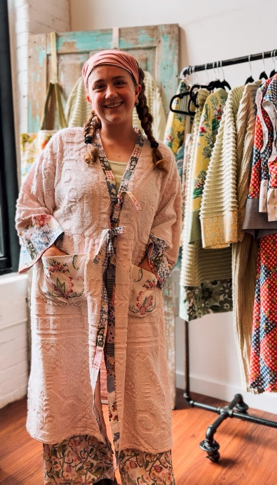Upcycled "Pink Patch" Vintage Chenille Duster with Doily Pockets and Tie-Front: Women's Large