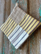 Upcycled Quilt Pot Holder: S9