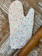 Upcycled Quilt Oven Mitt: "Purple Florals"