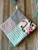 Upcycled Quilt Pot Holder: S8