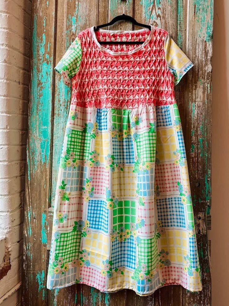 Upcycled "April Showers" Vintage Floral Sheet & Bedspread Dress: Women's Small