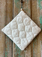 Upcycled Quilt Pot Holder: S9