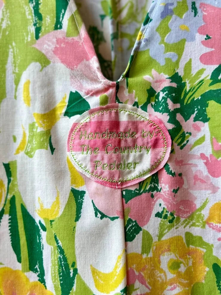 Upcycled "April Showers" Vintage Floral Coverlet Overalls with Pockets: Women's Small