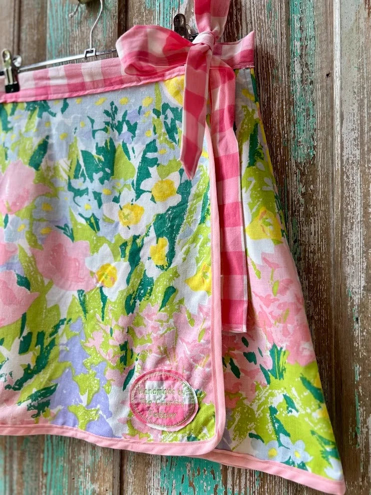 Upcycled "April Showers" Vintage Floral Coverlet Wrap Skirt: Women's Medium