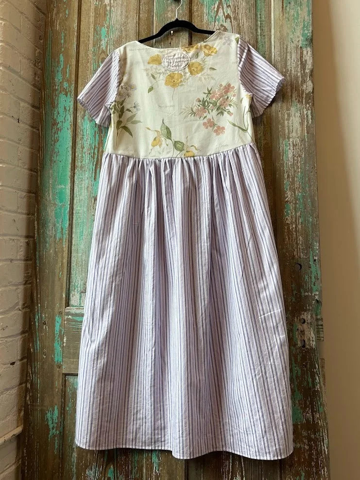 Upcycled "Garden Belle" Vintage Floral Dress: Women's Small